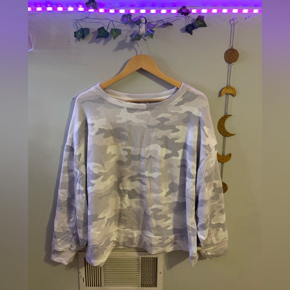 White Camo Sweatshirt! 🤍